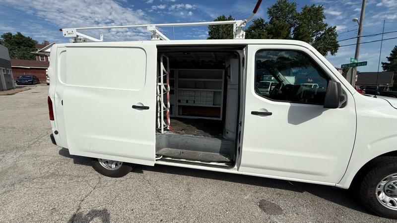 Nissan NV 2500 HD  2019
