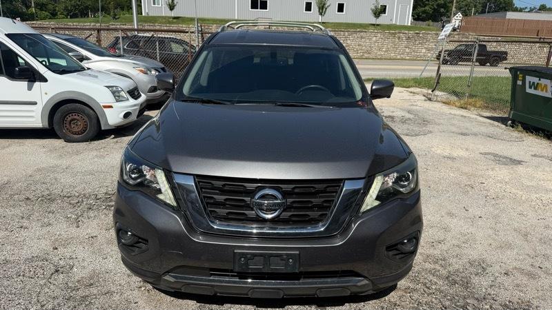 Nissan Pathfinder SL 2WD 2019