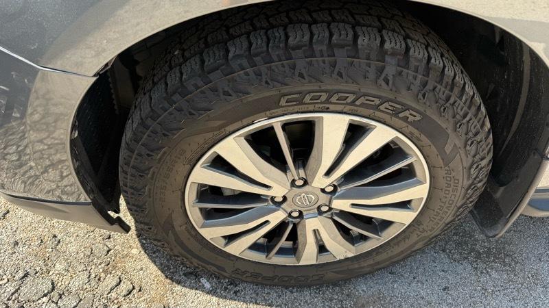 Nissan Pathfinder SL 2WD 2019