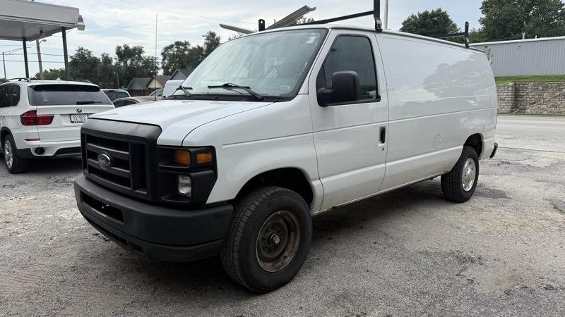Ford Econoline E-350 Super Duty 2012