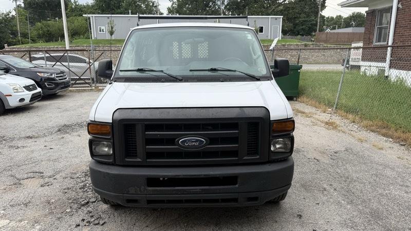 Ford Econoline E-350 Super Duty 2012