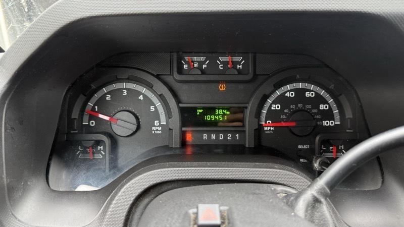 Ford Econoline E-350 Super Duty 2012
