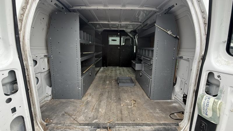 Ford Econoline E-350 Super Duty 2012