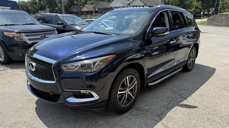Infiniti QX60 Base AWD 2017