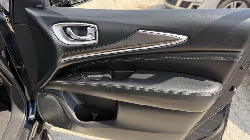 Infiniti QX60 Base AWD 2017