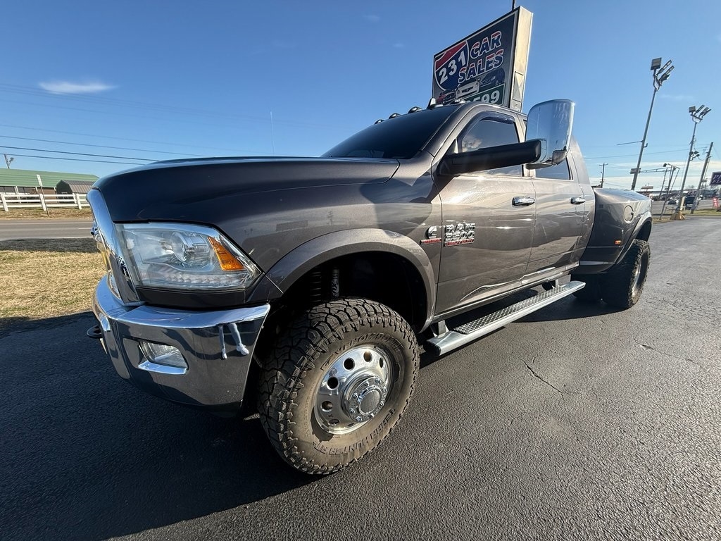 RAM 3500 Laramie Mega Cab 4WD DRW 2015