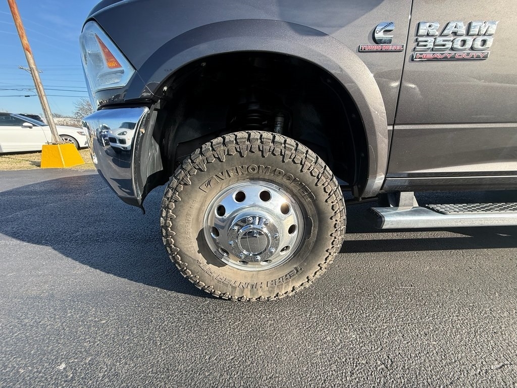 RAM 3500 Laramie Mega Cab 4WD DRW 2015