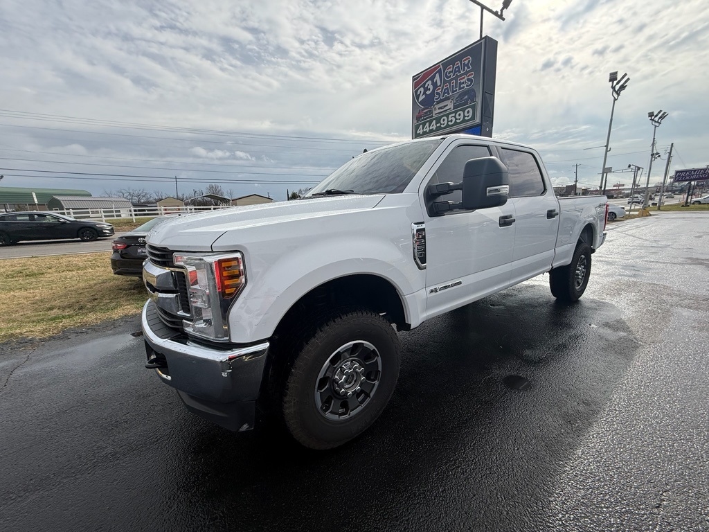 Ford F-250 SD XLT Crew Cab 4WD 2019