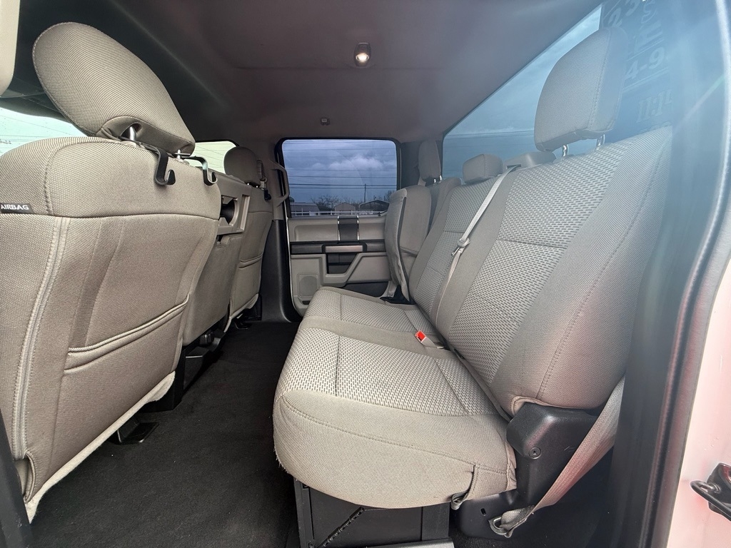 Ford F-250 SD XLT Crew Cab 4WD 2019