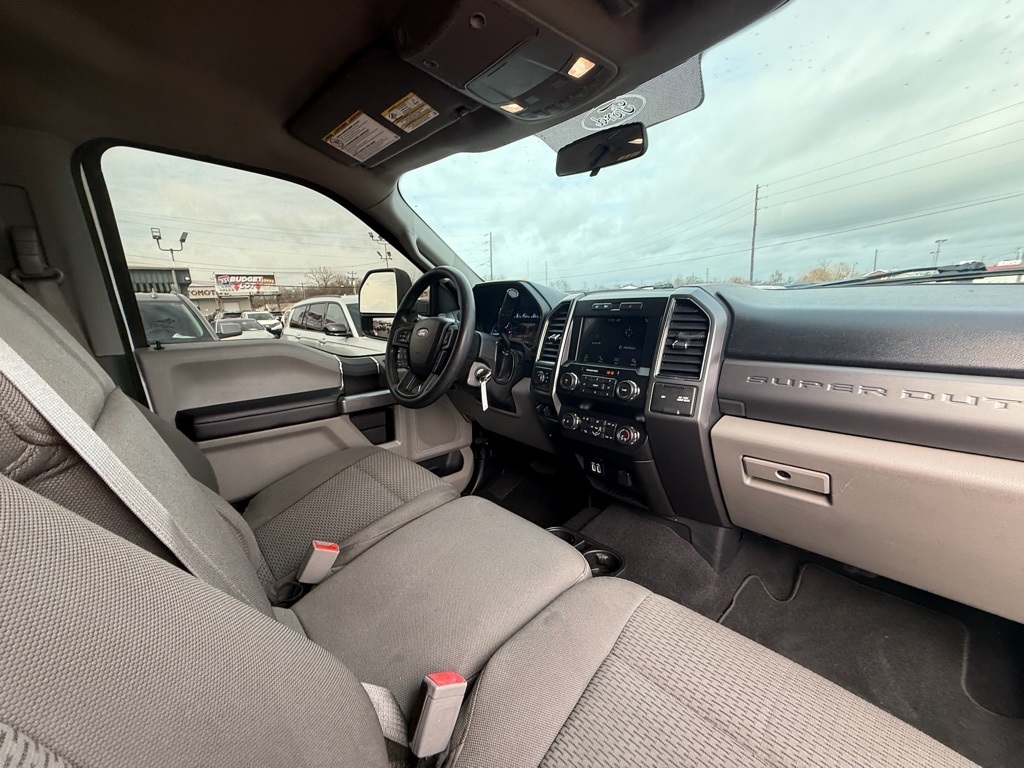 Ford F-250 SD XLT Crew Cab 4WD 2019