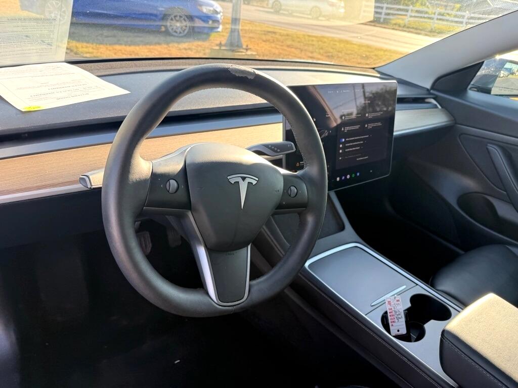 2021 Tesla Model 3 Standard Range Plus photo 9