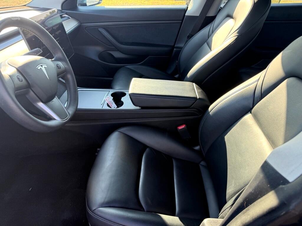 2021 Tesla Model 3 Standard Range Plus photo 10