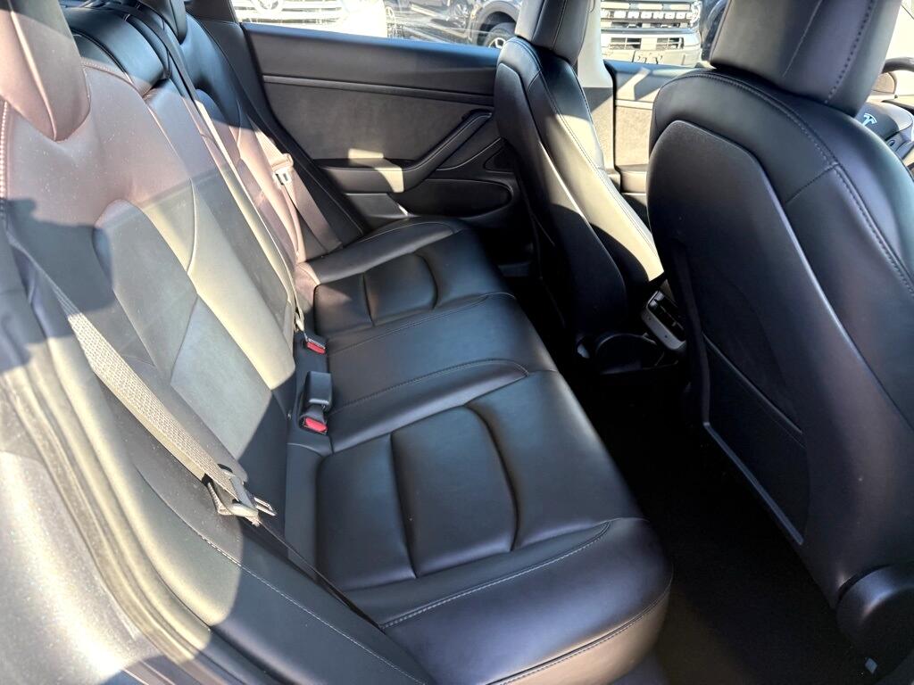 2021 Tesla Model 3 Standard Range Plus photo 12