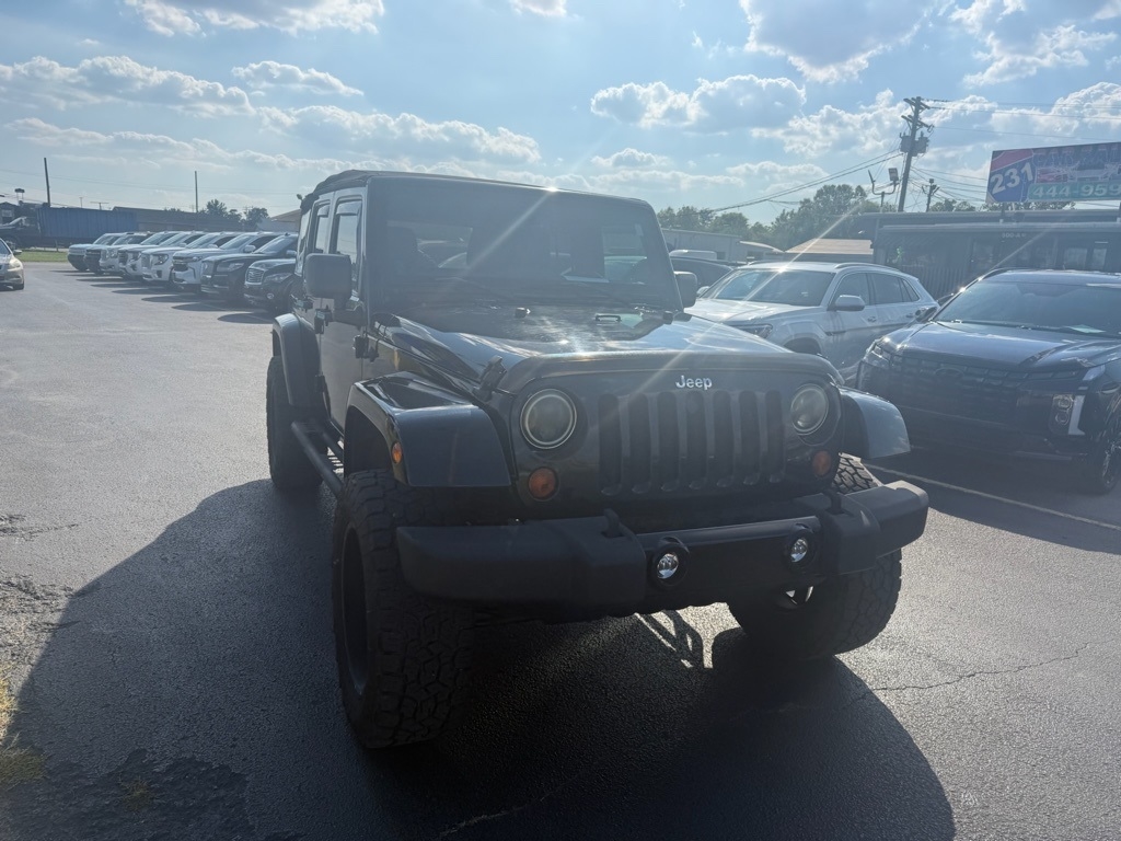 Jeep Wrangler Unlimited Sahara 4WD 2013 Jeep Wrangler Unlimited Sahara 4WD 2013