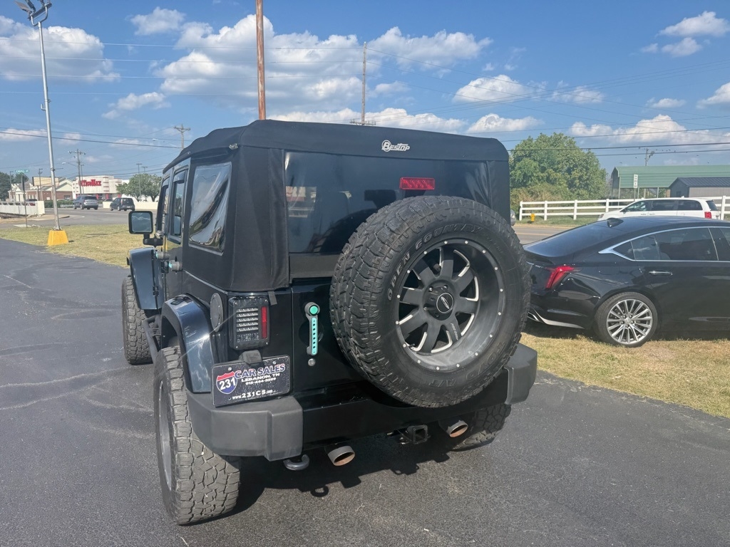 Jeep Wrangler Unlimited Sahara 4WD 2013 Jeep Wrangler Unlimited Sahara 4WD 2013