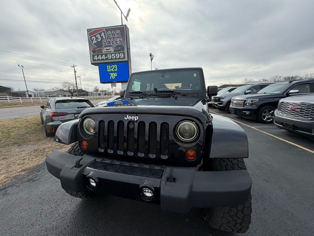 Jeep Wrangler Unlimited Sahara 4WD 2013