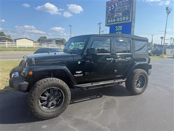 2013 Jeep Wrangler Unlimited Sahara 4WD