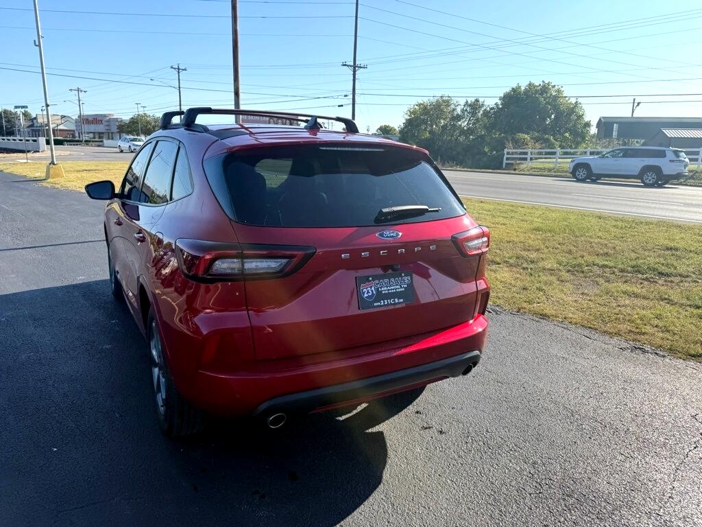 2023 Ford Escape ST-Line photo 5