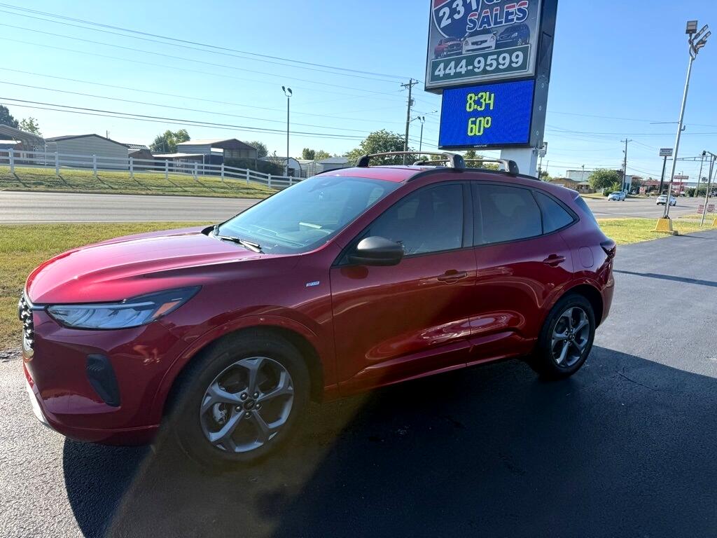 2023 Ford Escape ST-Line photo 6