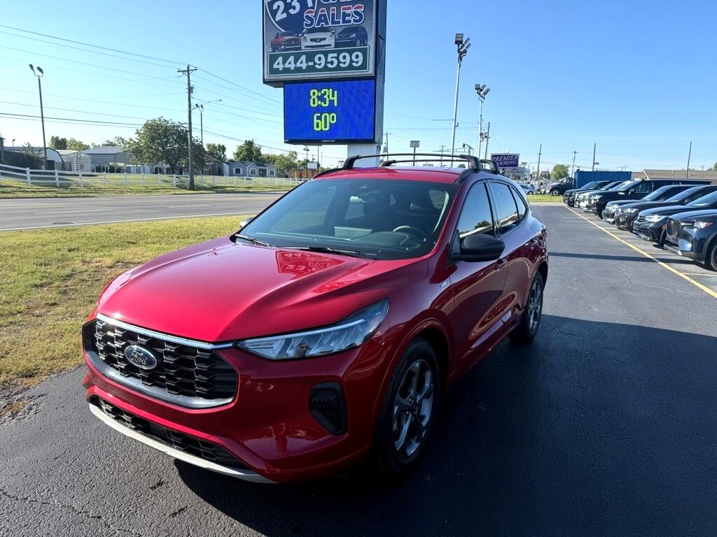 2023 Ford Escape ST-Line photo 7