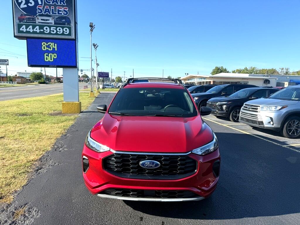 2023 Ford Escape ST-Line photo 8