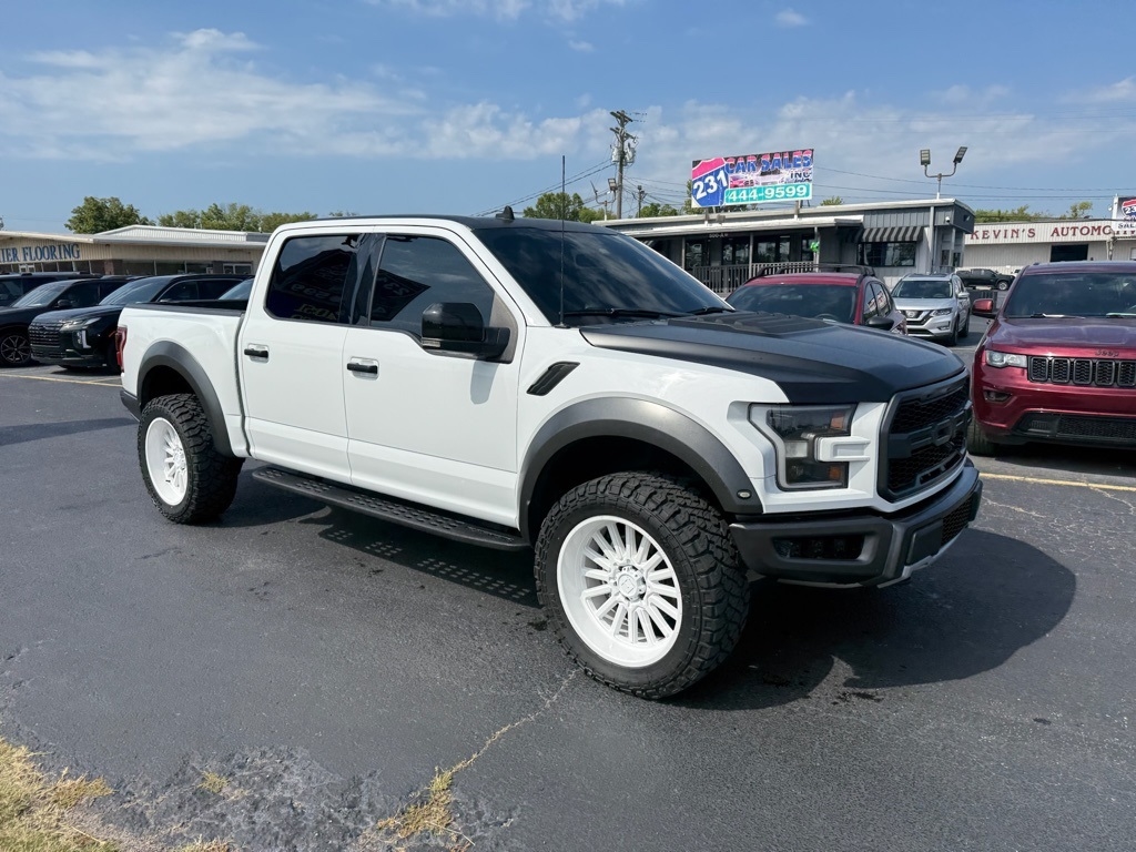 2020 Ford F-150 Raptor photo 2