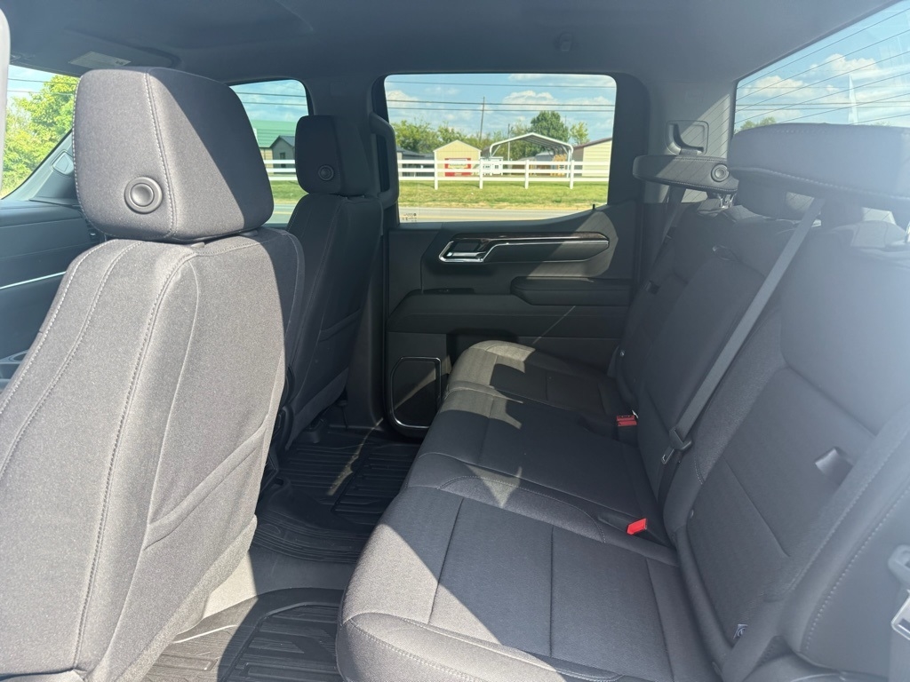 GMC Sierra 1500 Elevation Crew Cab 4WD 2024 GMC Sierra 1500 Elevation Crew Cab 4WD 2024