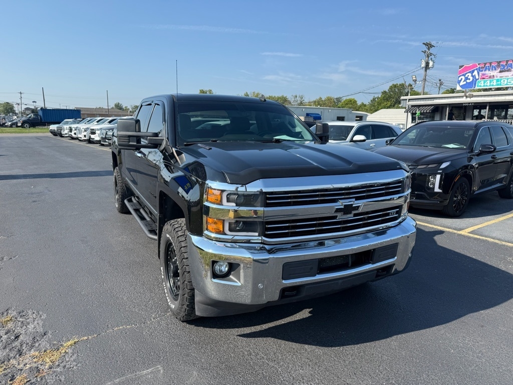 Chevrolet Silverado 3500HD LTZ Crew Cab 4WD 2015 Chevrolet Silverado 3500HD LTZ Crew Cab 4WD 2015