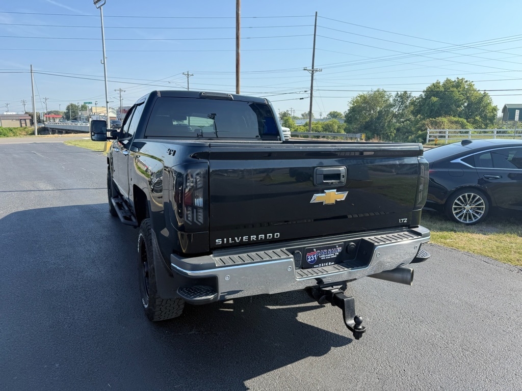 Chevrolet Silverado 3500HD LTZ Crew Cab 4WD 2015 Chevrolet Silverado 3500HD LTZ Crew Cab 4WD 2015