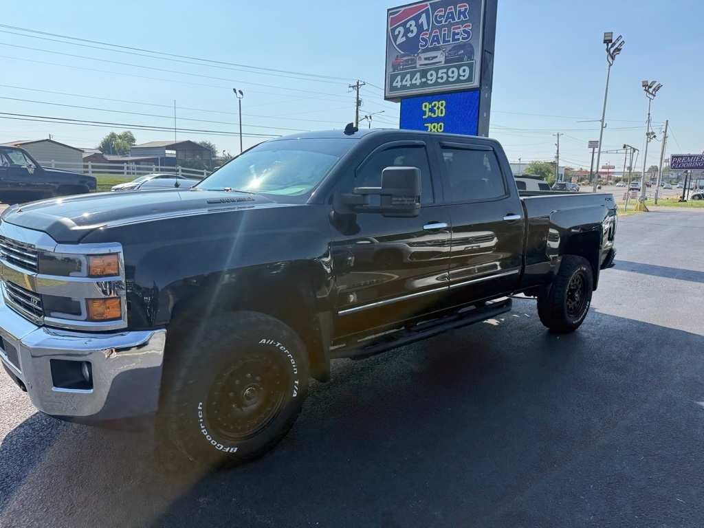 Chevrolet Silverado 3500HD LTZ Crew Cab 4WD 2015 Chevrolet Silverado 3500HD LTZ Crew Cab 4WD 2015