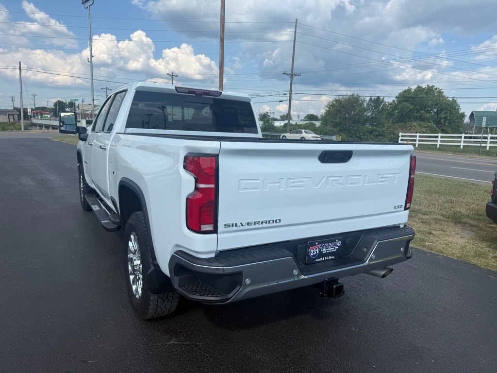 2025 Chevrolet Silverado 2500HD LTZ photo 4