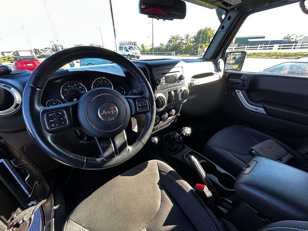 Jeep Wrangler Unlimited Sahara 4WD 2016