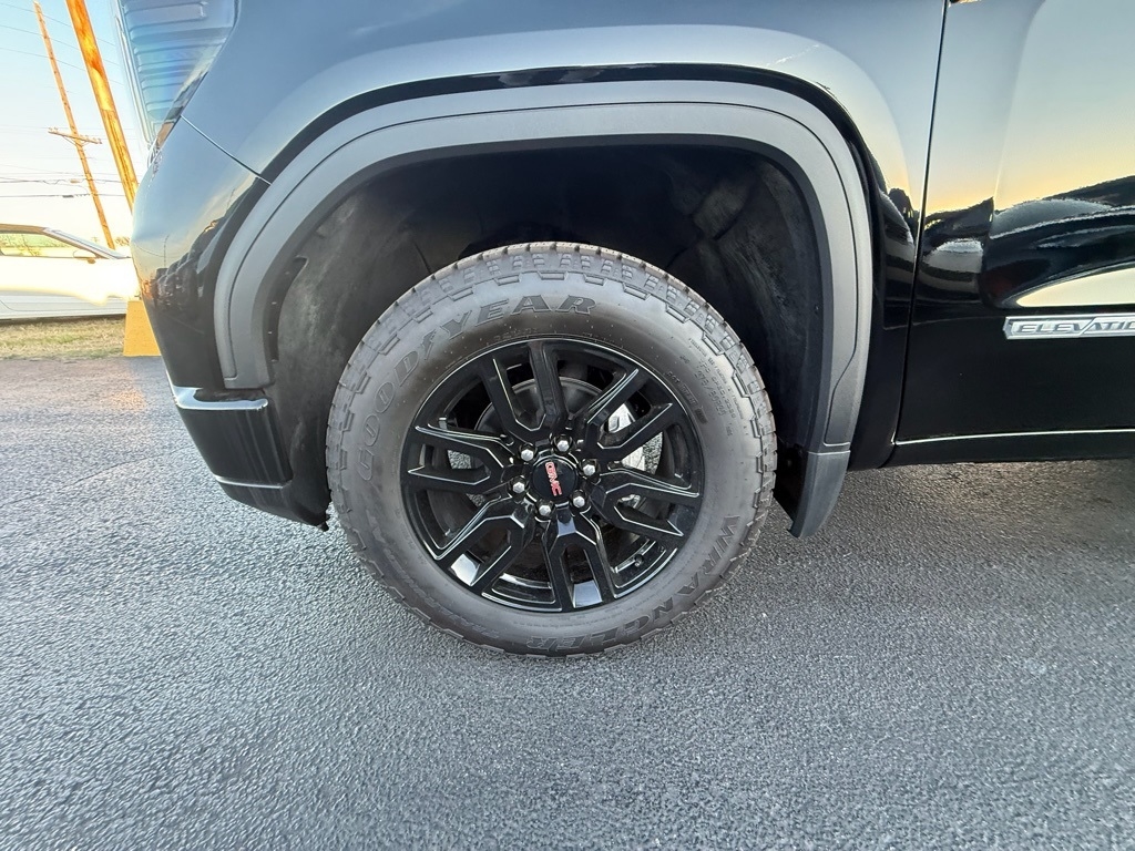 GMC Sierra 1500 Elevation Double Cab 4WD 2025