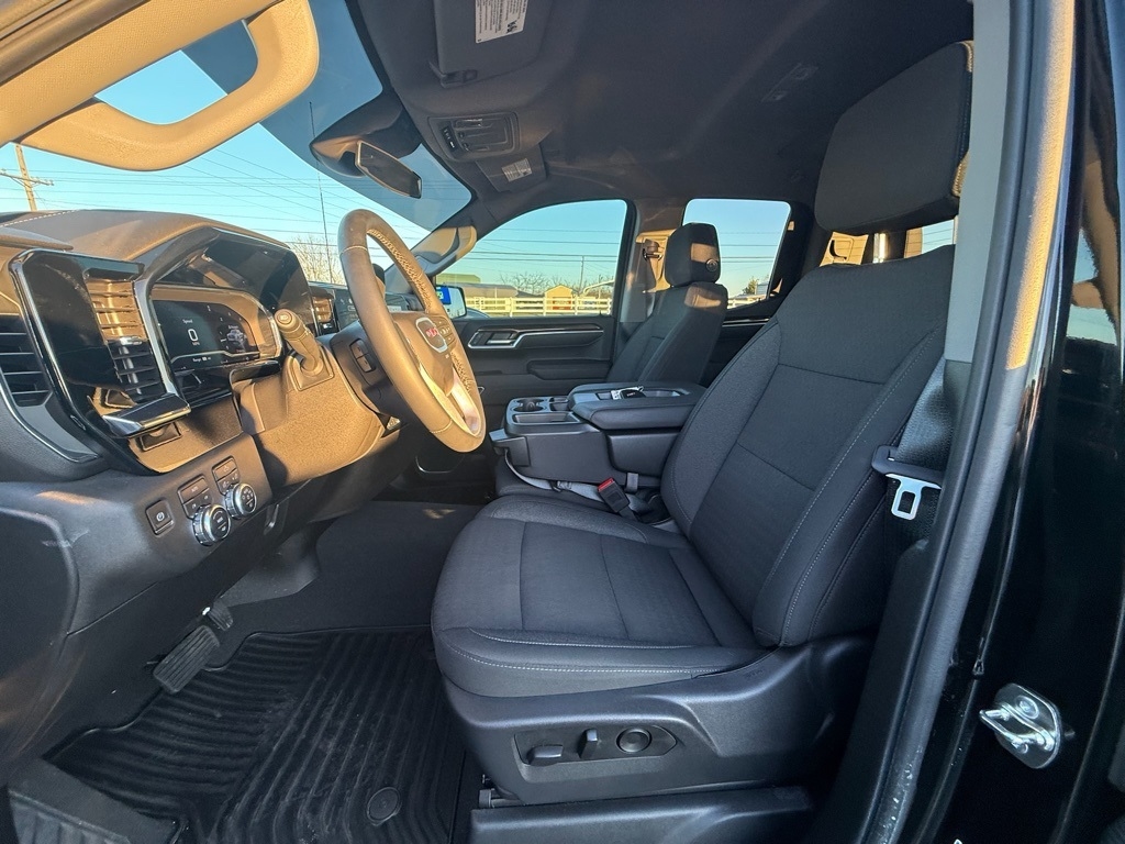 GMC Sierra 1500 Elevation Double Cab 4WD 2025