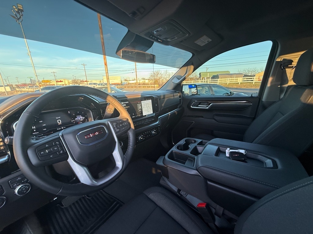 GMC Sierra 1500 Elevation Double Cab 4WD 2025