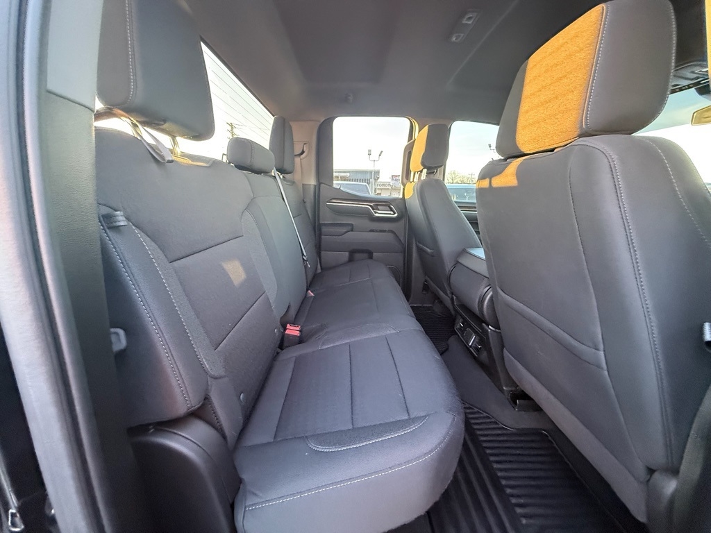 GMC Sierra 1500 Elevation Double Cab 4WD 2025