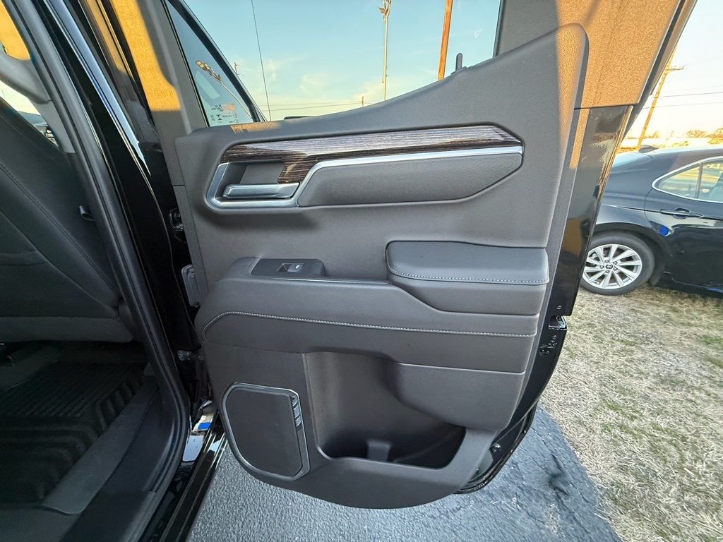 GMC Sierra 1500 Elevation Double Cab 4WD 2025