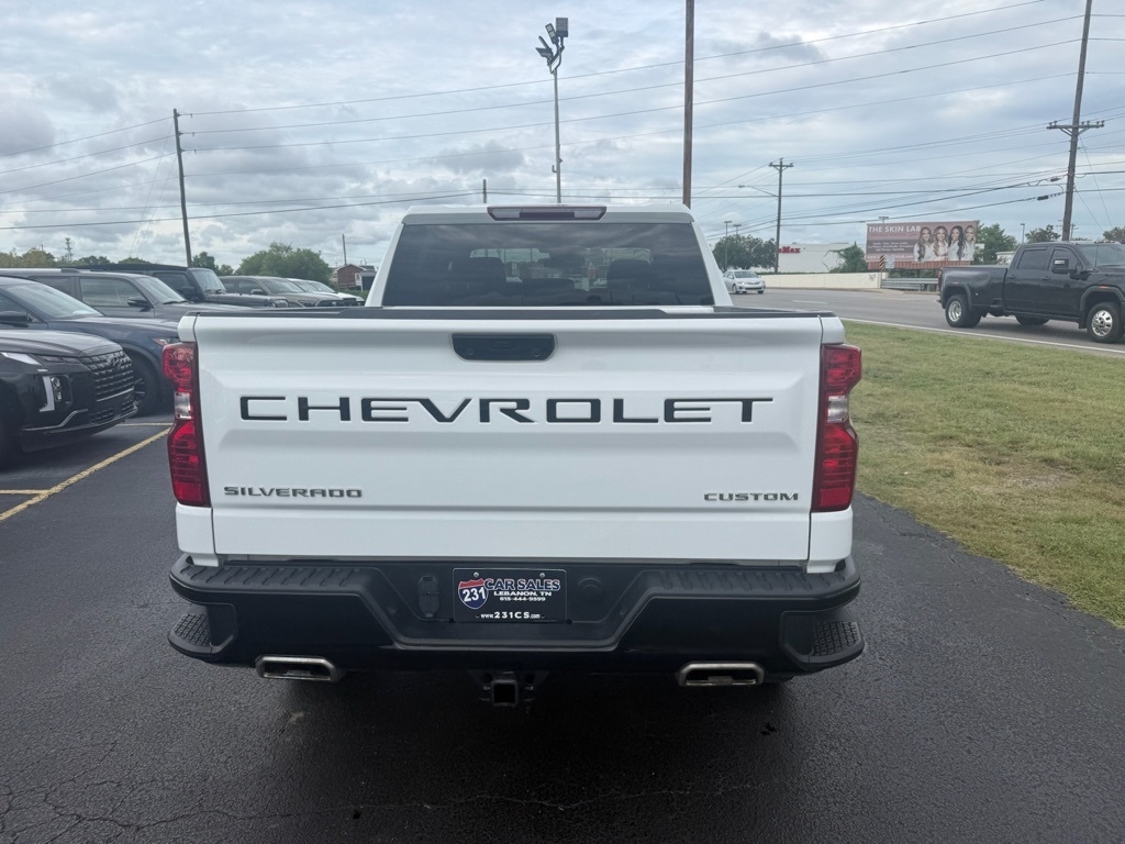 2023 Chevrolet Silverado 1500 Trail Boss Custom photo 3