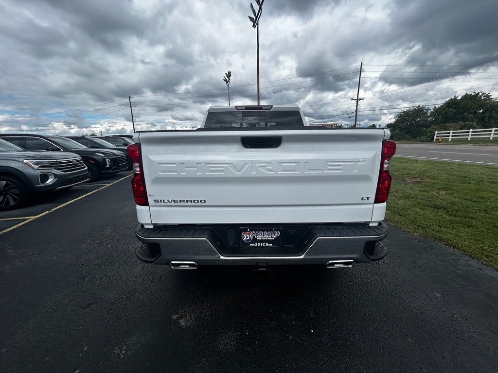 2022 Chevrolet Silverado 1500 LT photo 4