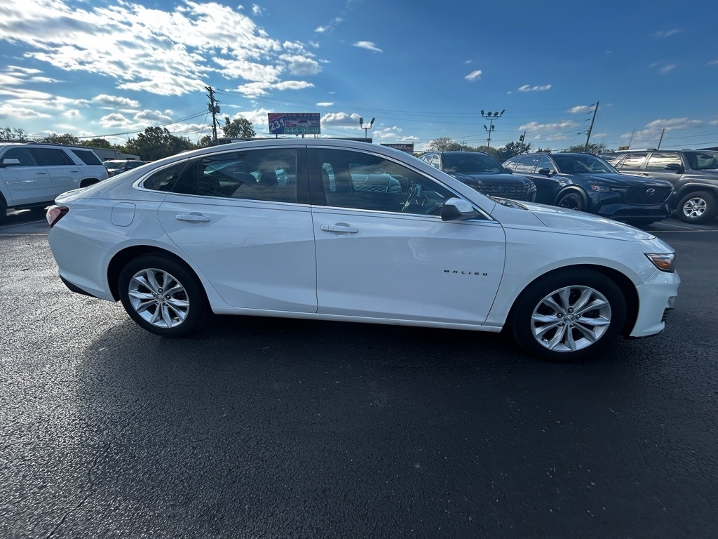 2020 Chevrolet Malibu 1LT photo 2