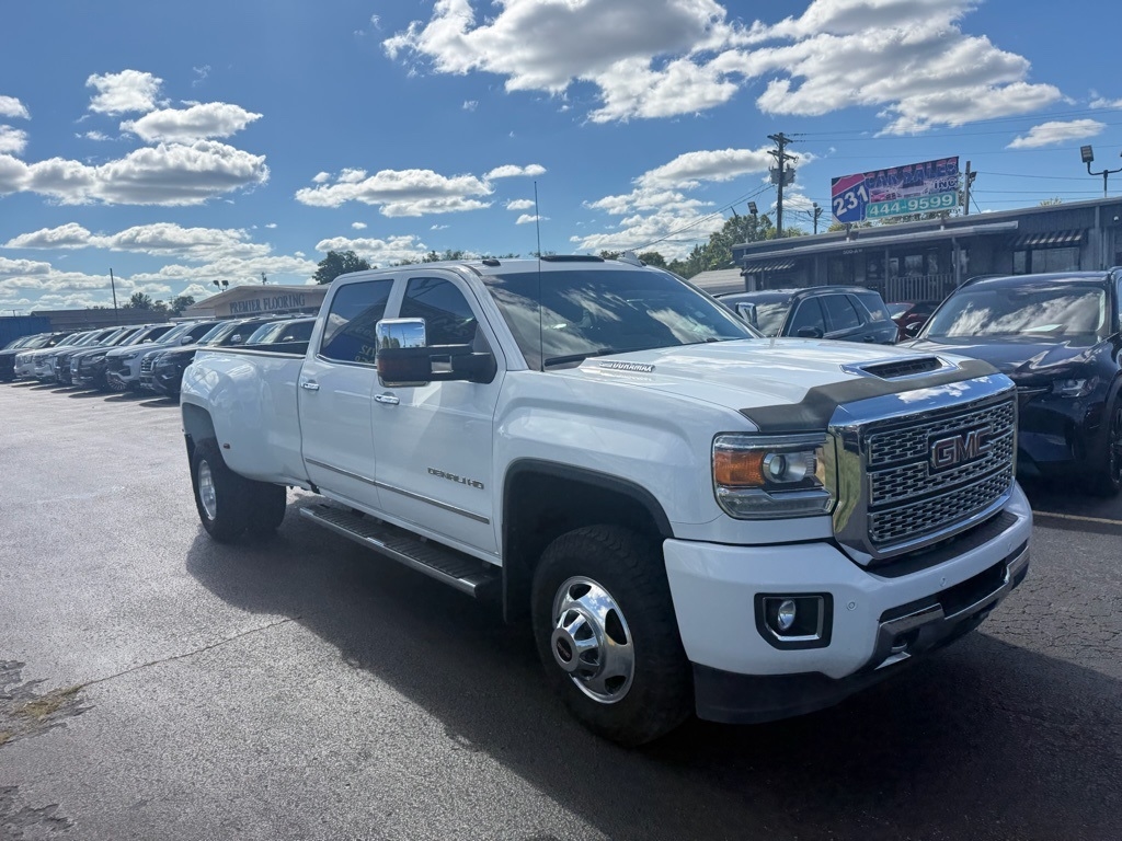 2019 Gmc Sierra 3500 Denali photo 2