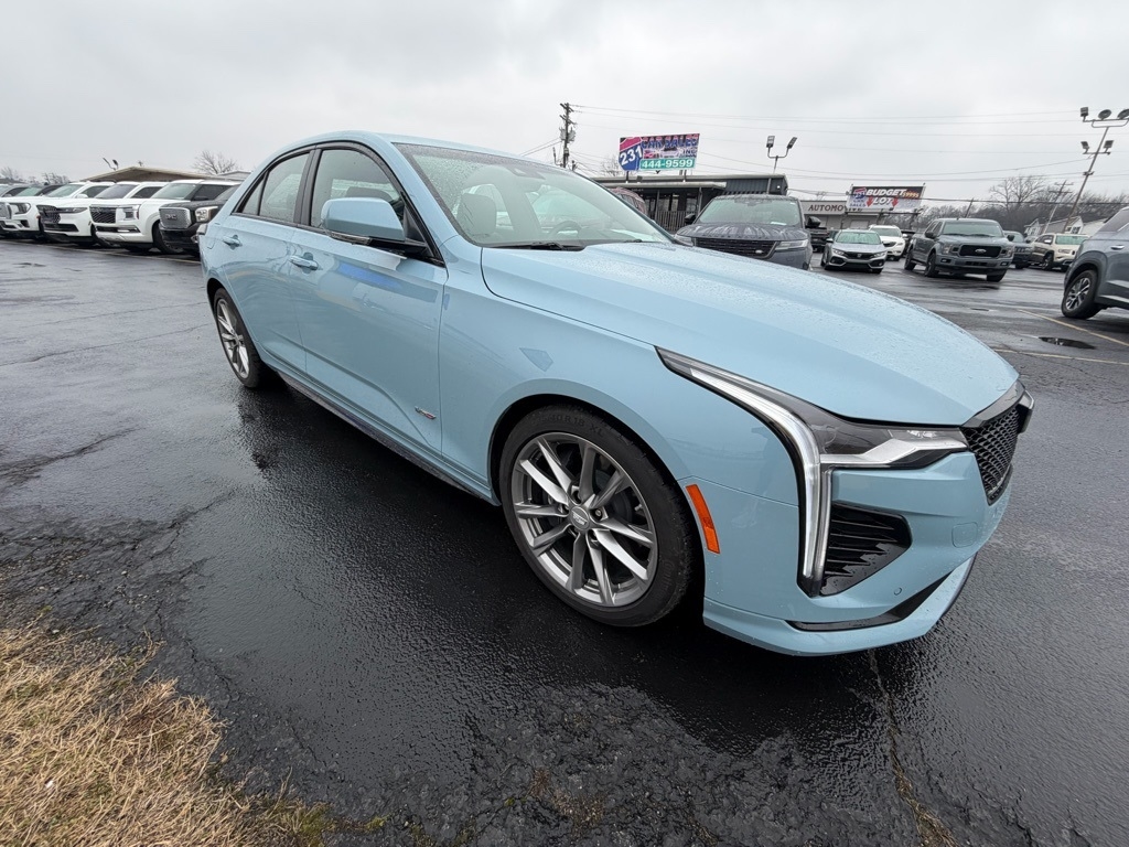2025 Cadillac CT4 V