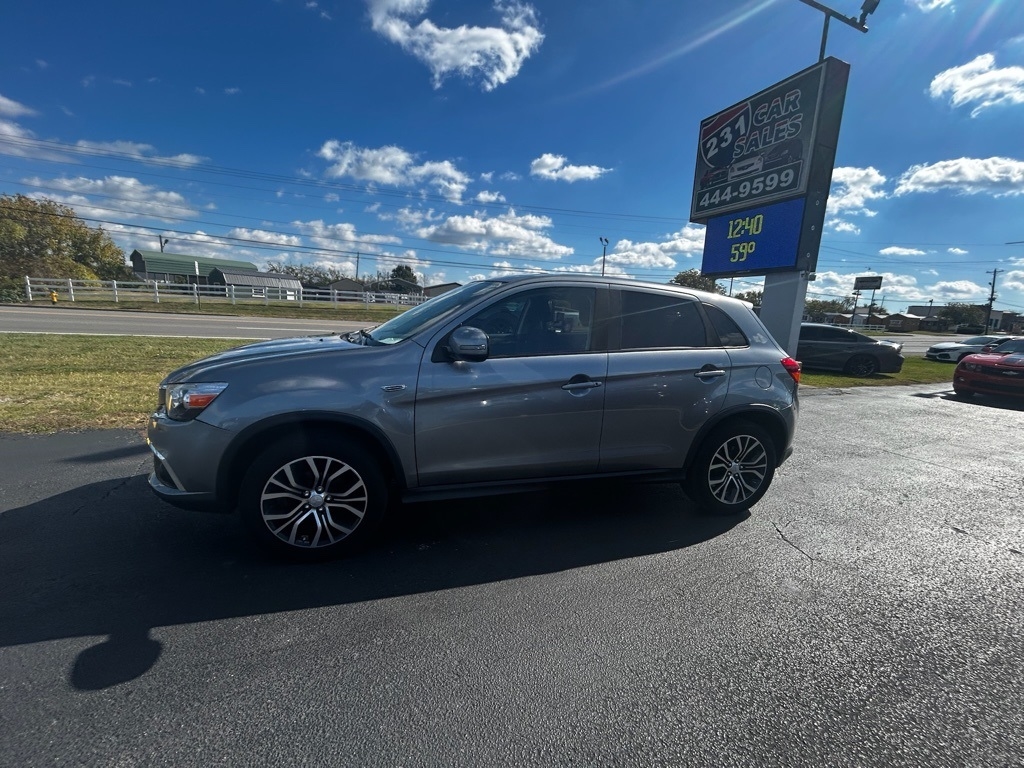 2017 Mitsubishi Outlander Sport 2.0 ES 4WD CVT