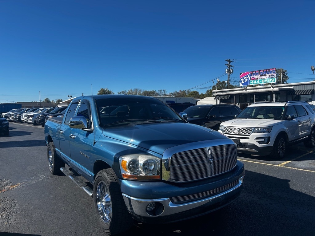 Dodge Ram 1500 SLT Quad Cab 2WD 2006 Dodge Ram 1500 SLT Quad Cab 2WD 2006