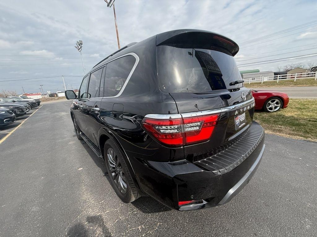 Nissan Armada Platinum AWD 2024