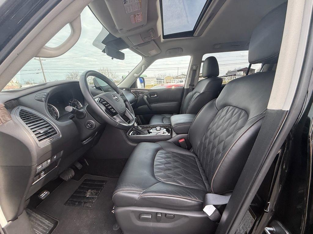 Nissan Armada Platinum AWD 2024