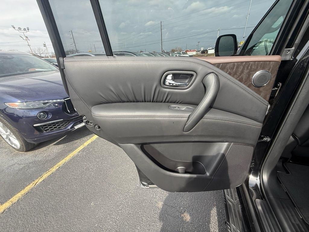 Nissan Armada Platinum AWD 2024