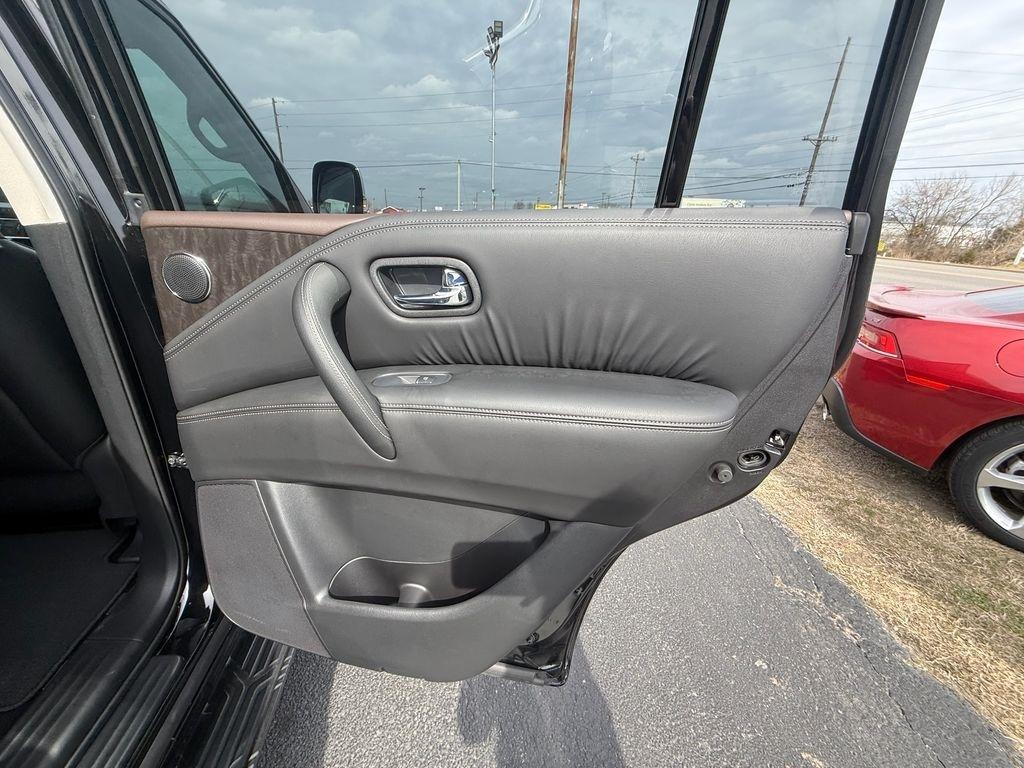 Nissan Armada Platinum AWD 2024