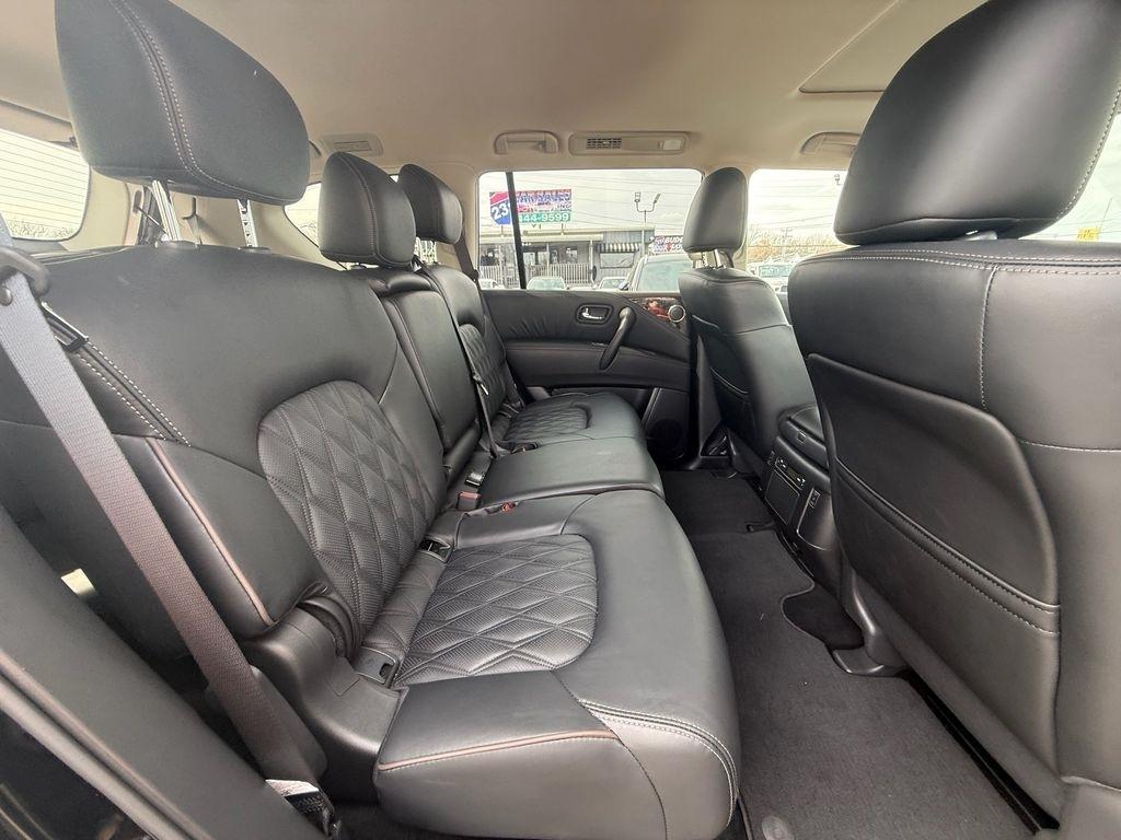 Nissan Armada Platinum AWD 2024