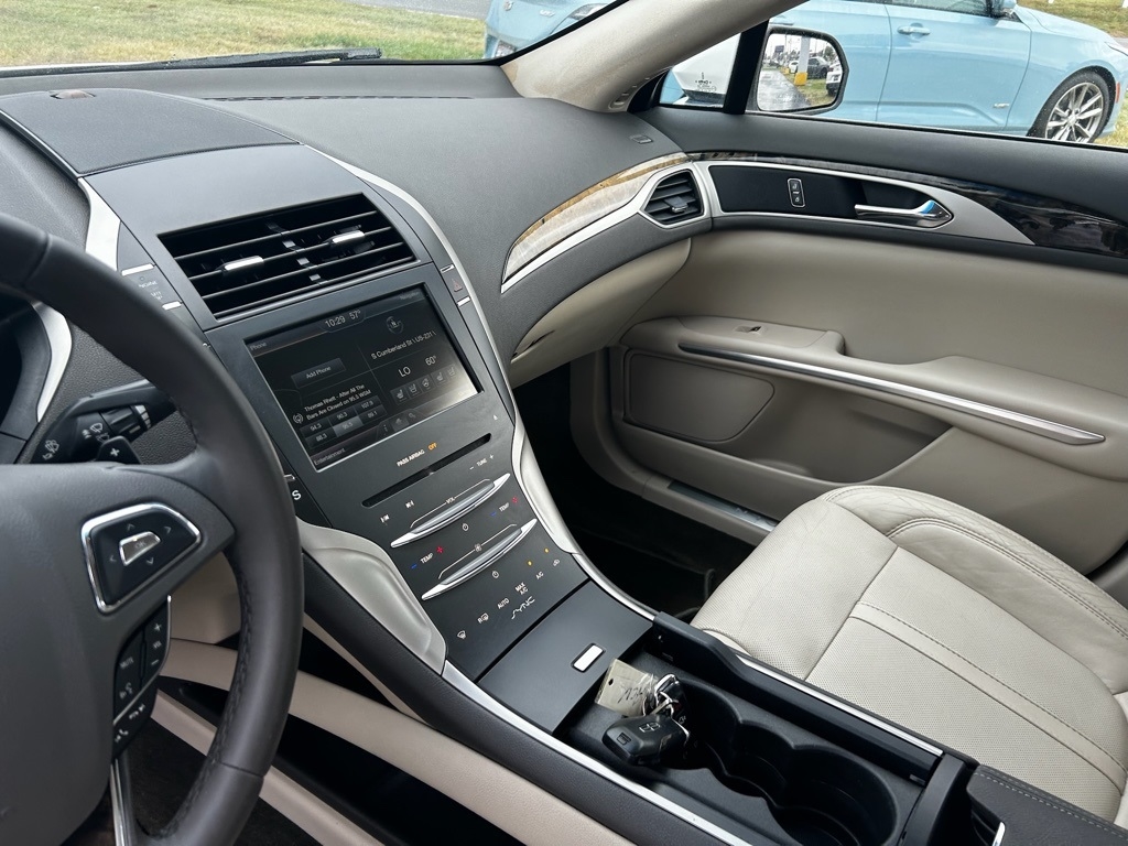 Lincoln MKZ FWD 2016 Lincoln MKZ FWD 2016